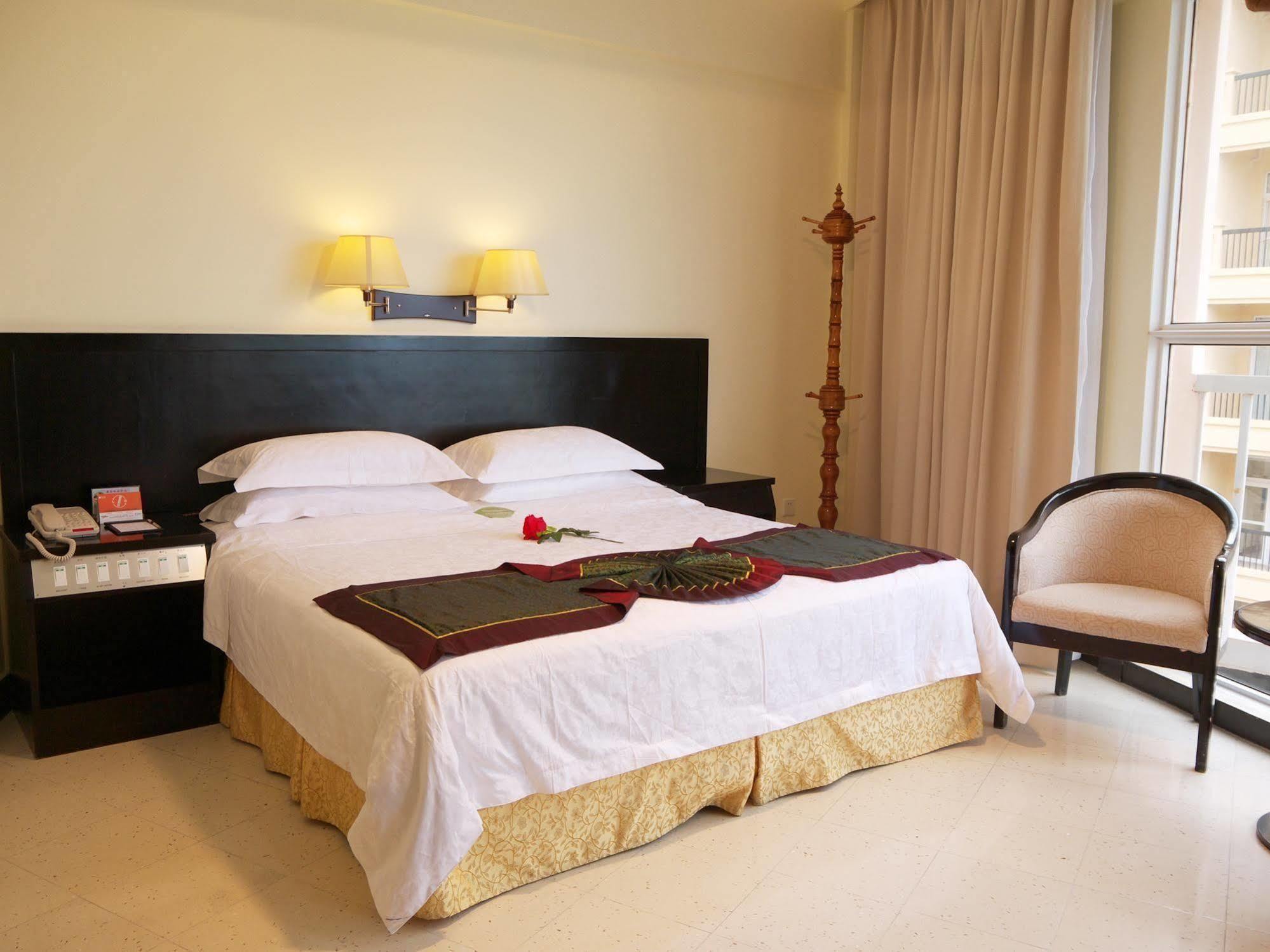 Sanya Jingwei Hotel - Sanya Exterior photo